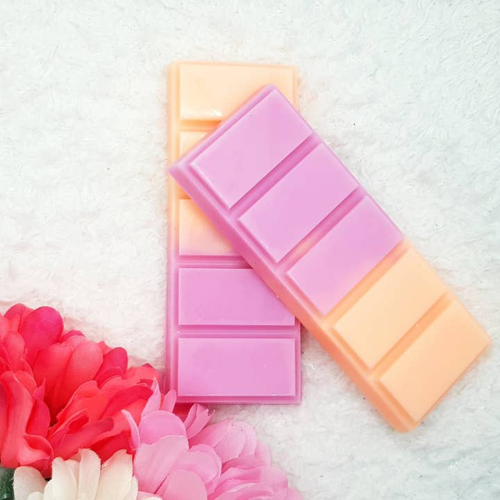 Holiday Romance wax melt for wholesale by Kents Make Scents