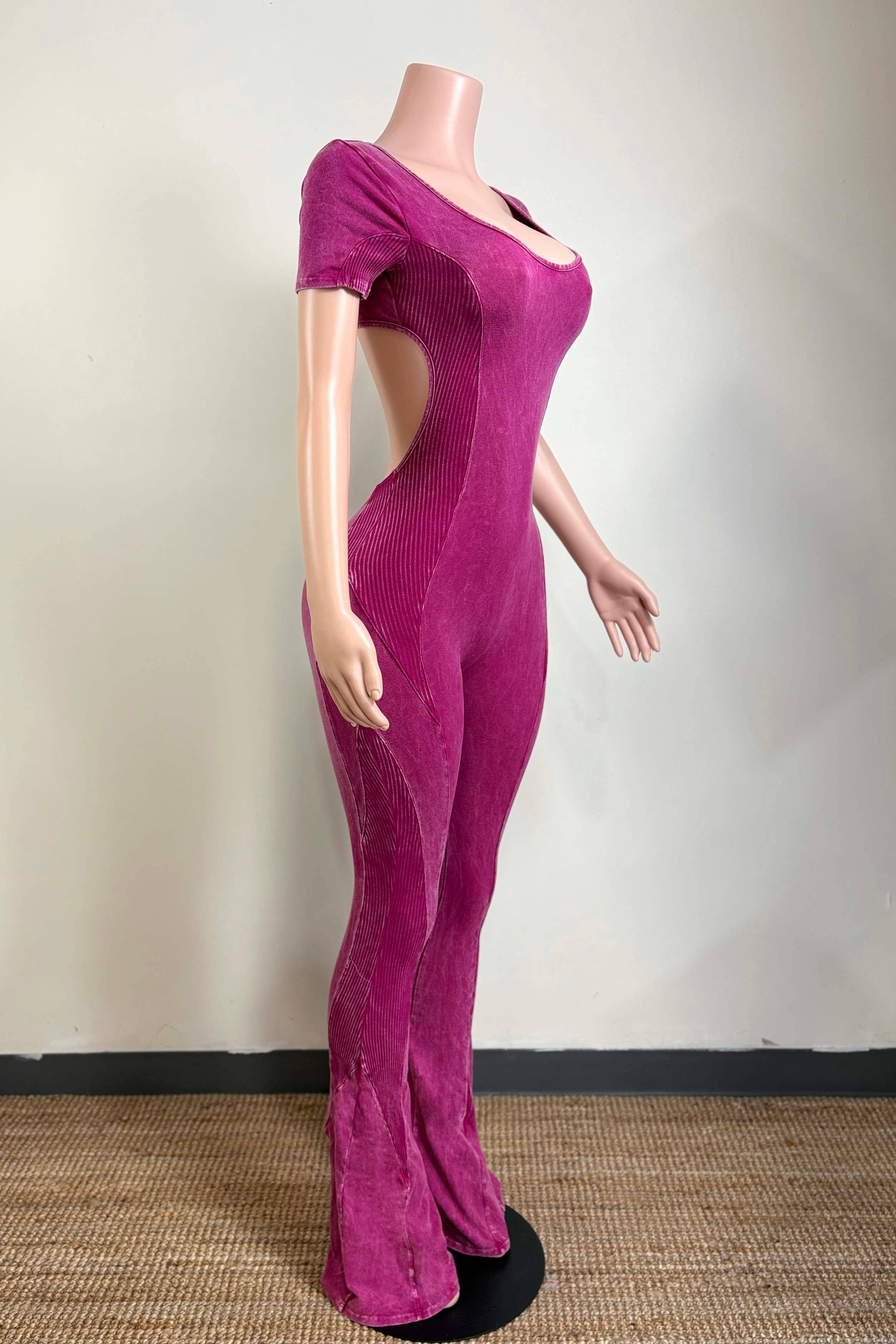 Dalia Studio – wholesale Jumpsuit – Women&#x27;s – MINERAL WASH OPEN BACK FLARE JUMPSUIT17