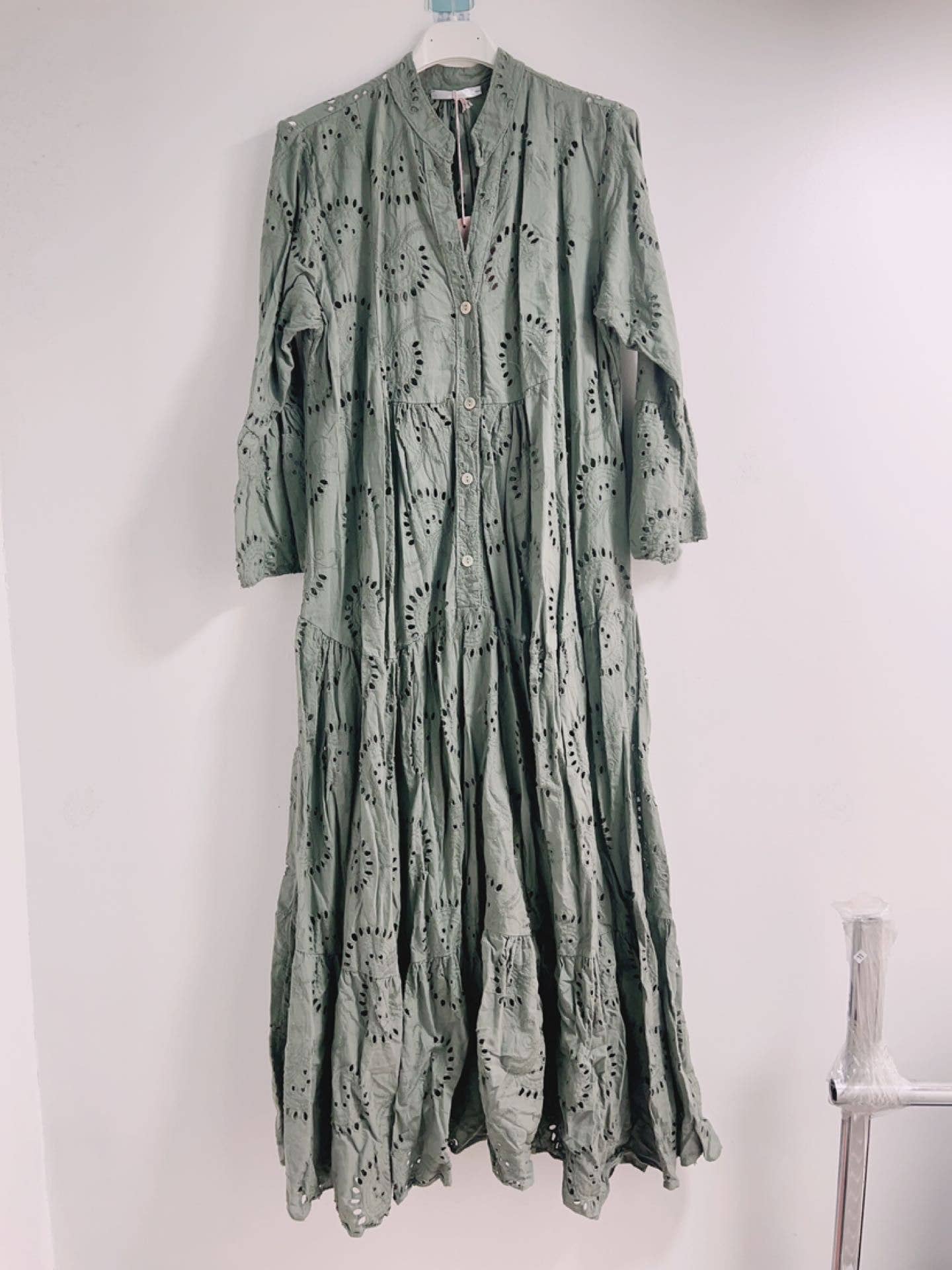 Happy look - Vente Robe – femme - Longue robe en broderie anglaise 12