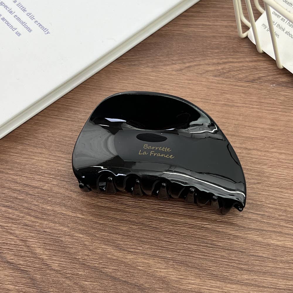 SoapElenGlen - Wholesale Hair Clip - Women's - Shell-shaped Acetate Hair Claw Clip1