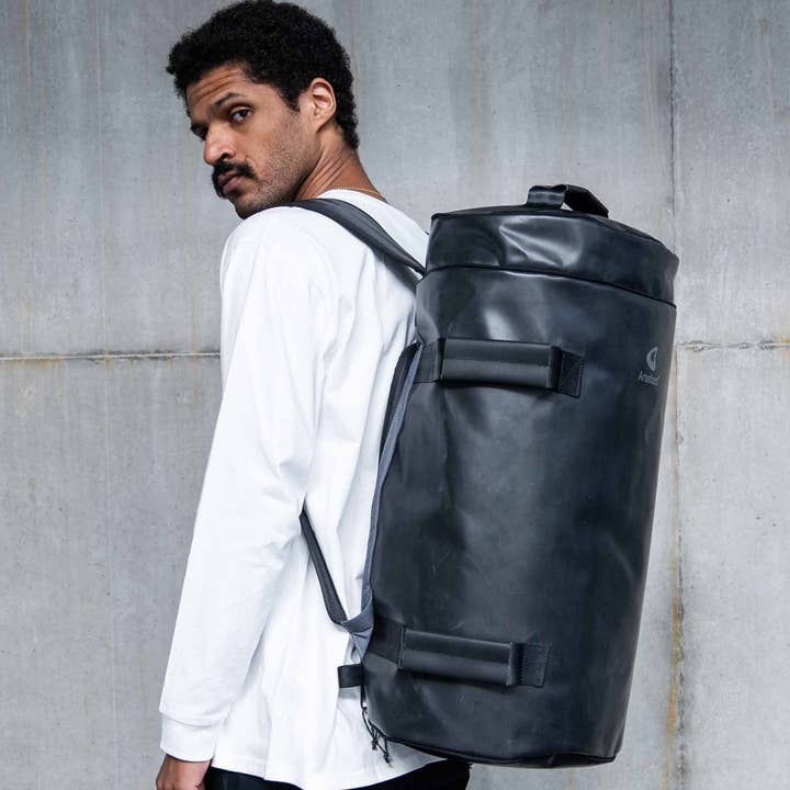 Großer Außenborder - 50 L - Schwarz glatt für den Großhandel von Artefact