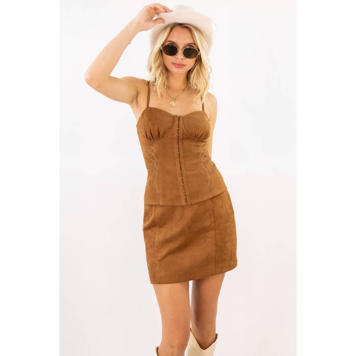 Castanho MINISSAIA DE CAMURÇA CHLOE_8S3317-A para venda a revendedores na Faire5