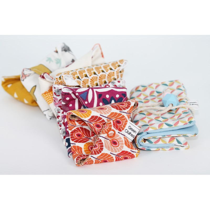 Green clothes - Wholesale Face & Body Wipes - Sanitary Napkin Starter Kit - 7 Piece Set4