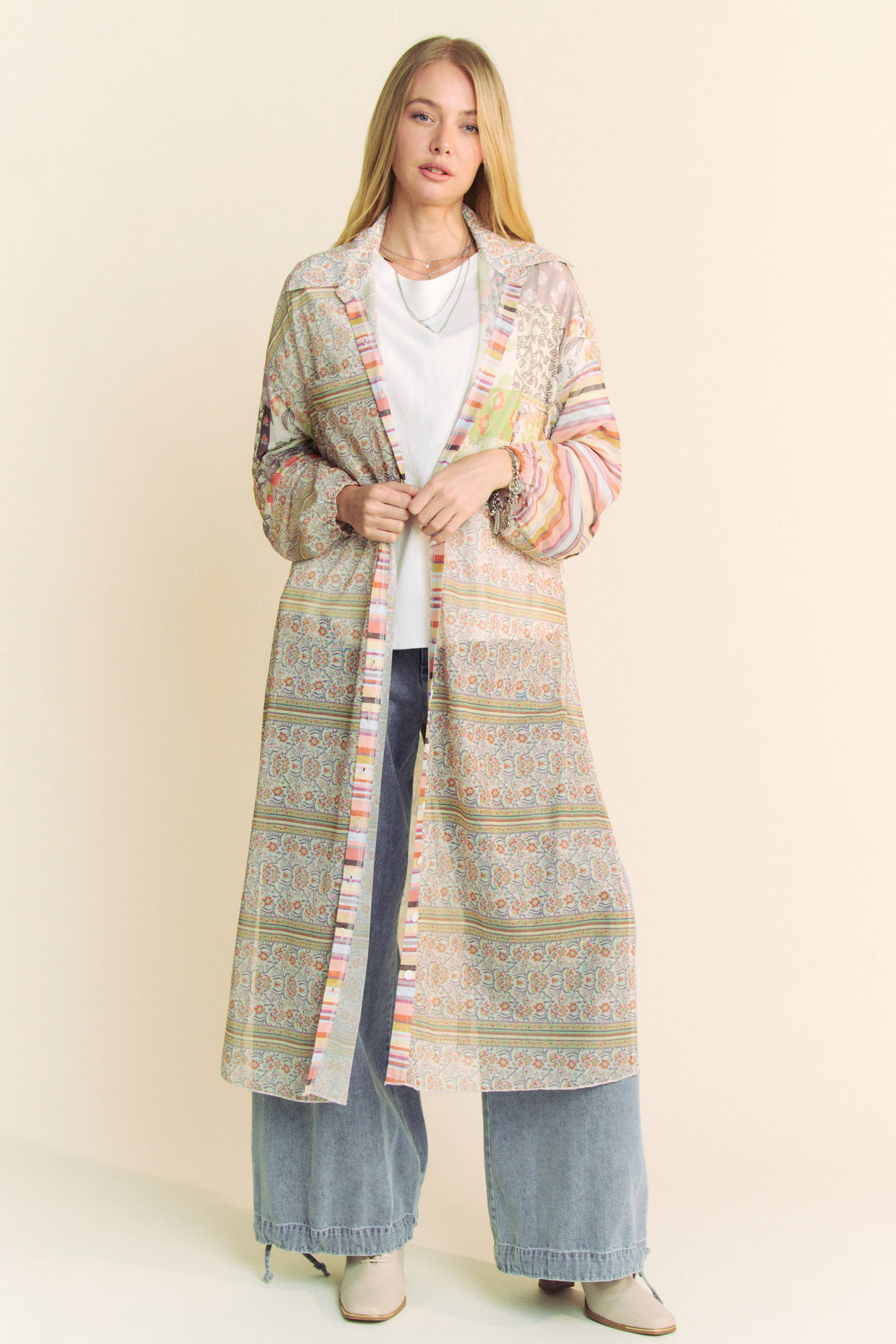 ORANGE BRUN MAXI-SKJORTA MED KNÄPPNING I MESHTRYCK FRAMTILL för wholesale på Faire7