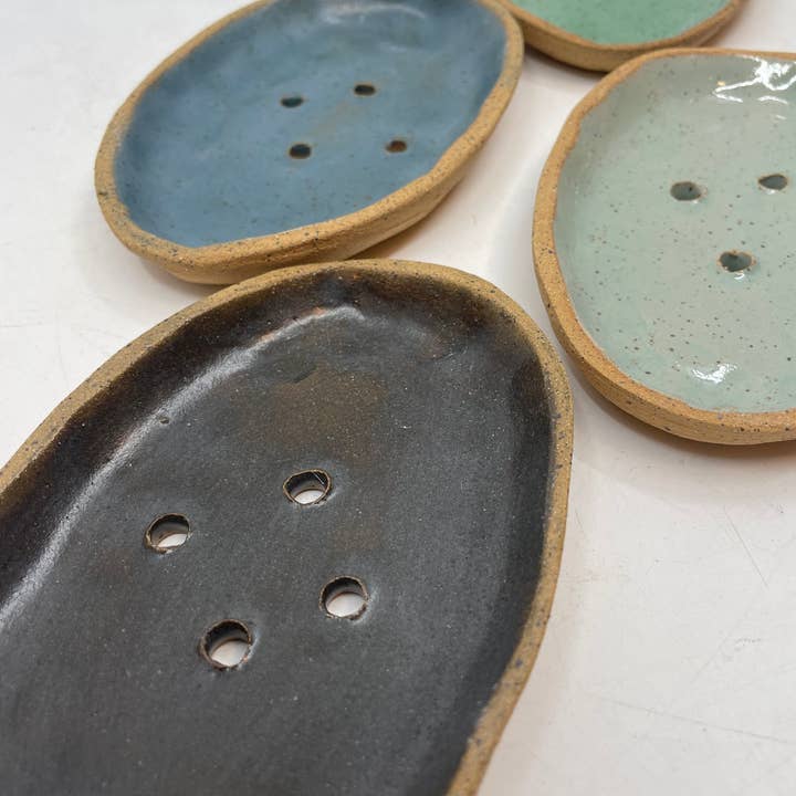 unit65 - Wholesale Bath Soap Dish - Bath Soap Dish with 2 or 4 Drainage Holes