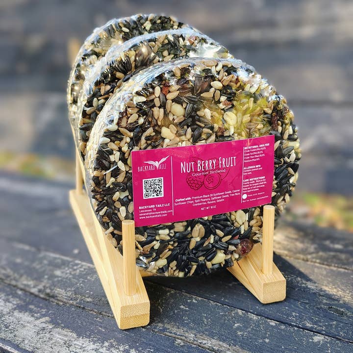 Backyard Tailz - Wholesale Bird Feeder - Stackable 6" Birdseed Patties (Nut Berry Fruit)1