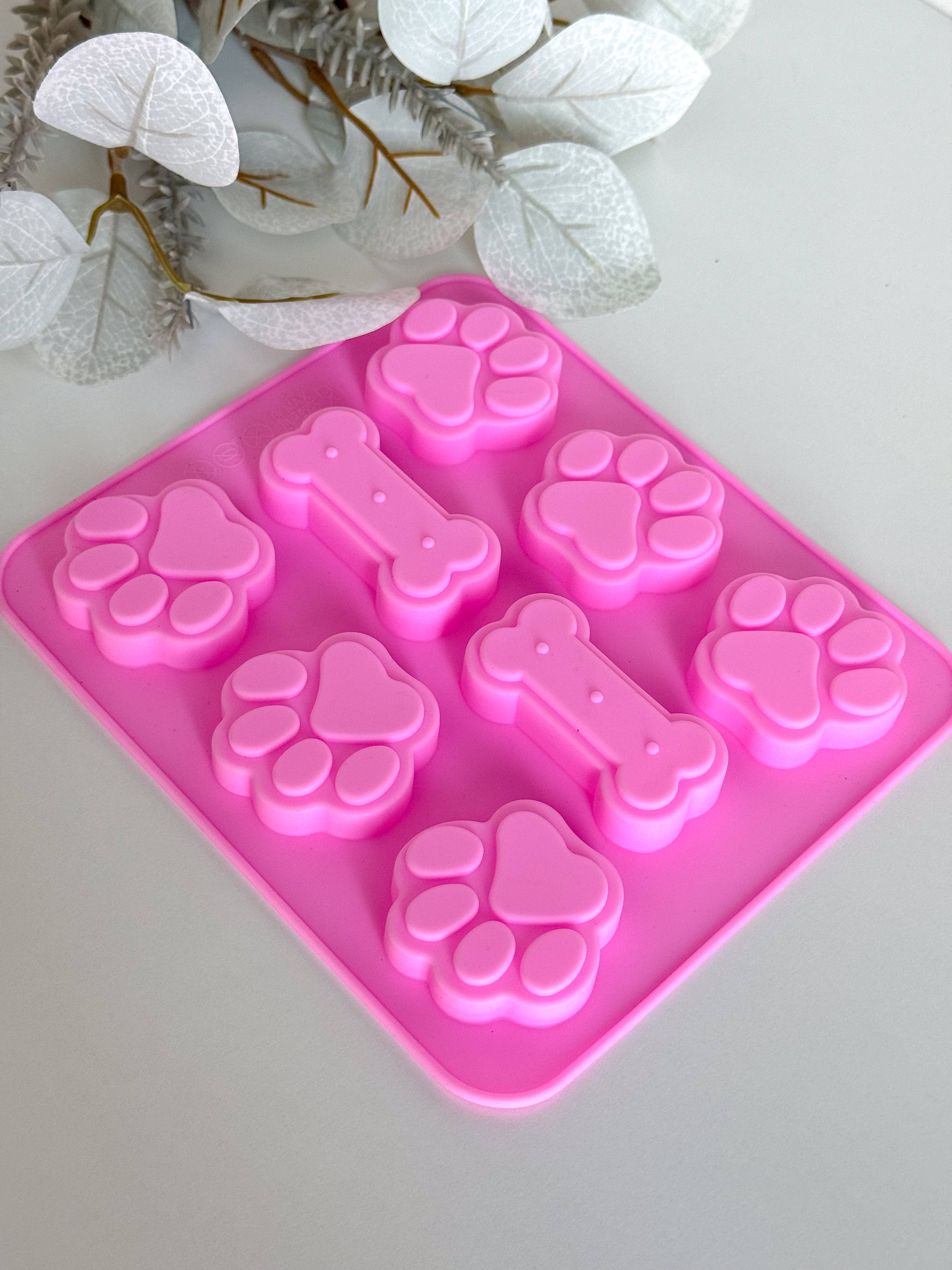 Doggotique – wholesale Isbricka/-form – Doggotique silikonform för isbitar med tass- och benform5