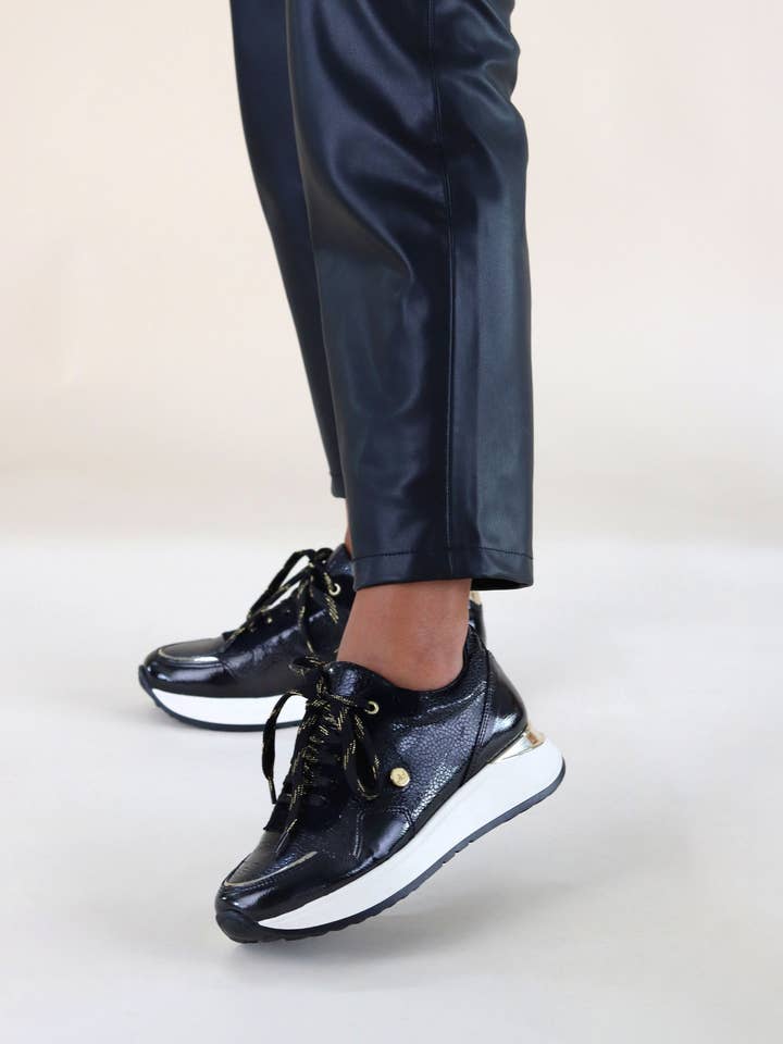 Black Woman Sneaker Amanda 09 - More colors available for wholesale on Faire4