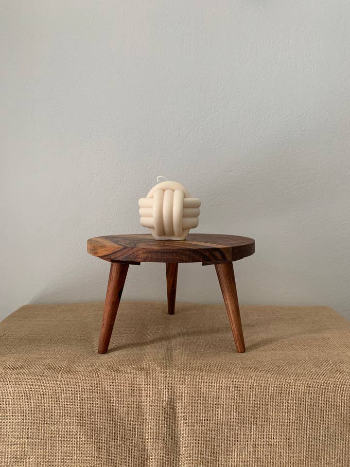 Large Ball Knot Candle for wholesale by The Candle Counter