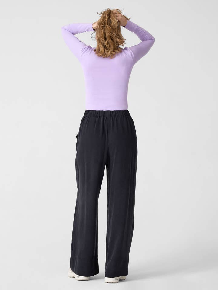 VALERIE C. – wholesale Stickad topp - Dam – Klassisk Turtleneck - lila