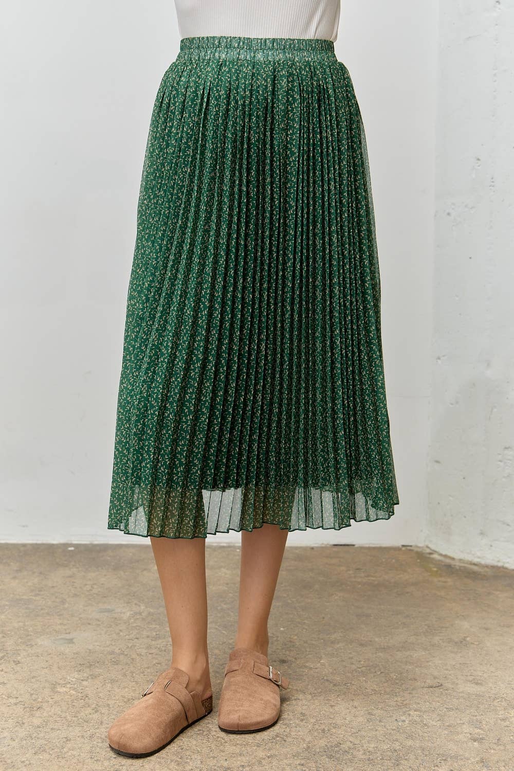 Polagram by Wellmade USA - Wholesale Skirt - Women's - FLORAL PRINT MIDI SKIRT1