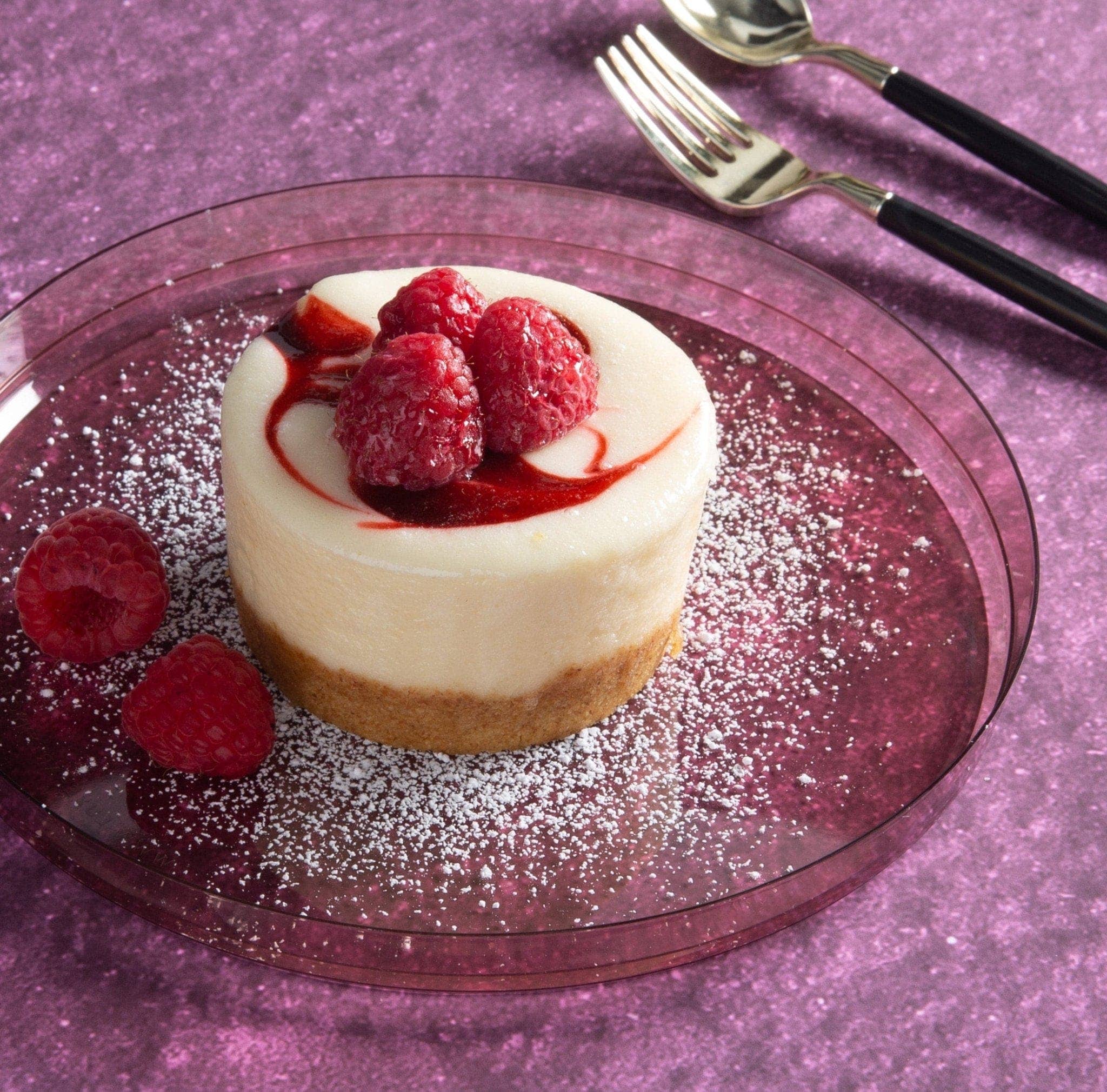 Luxe Party – wholesale Disposable plate – Round Transparent Rose Walled Plastic Plate | 10 Pack1