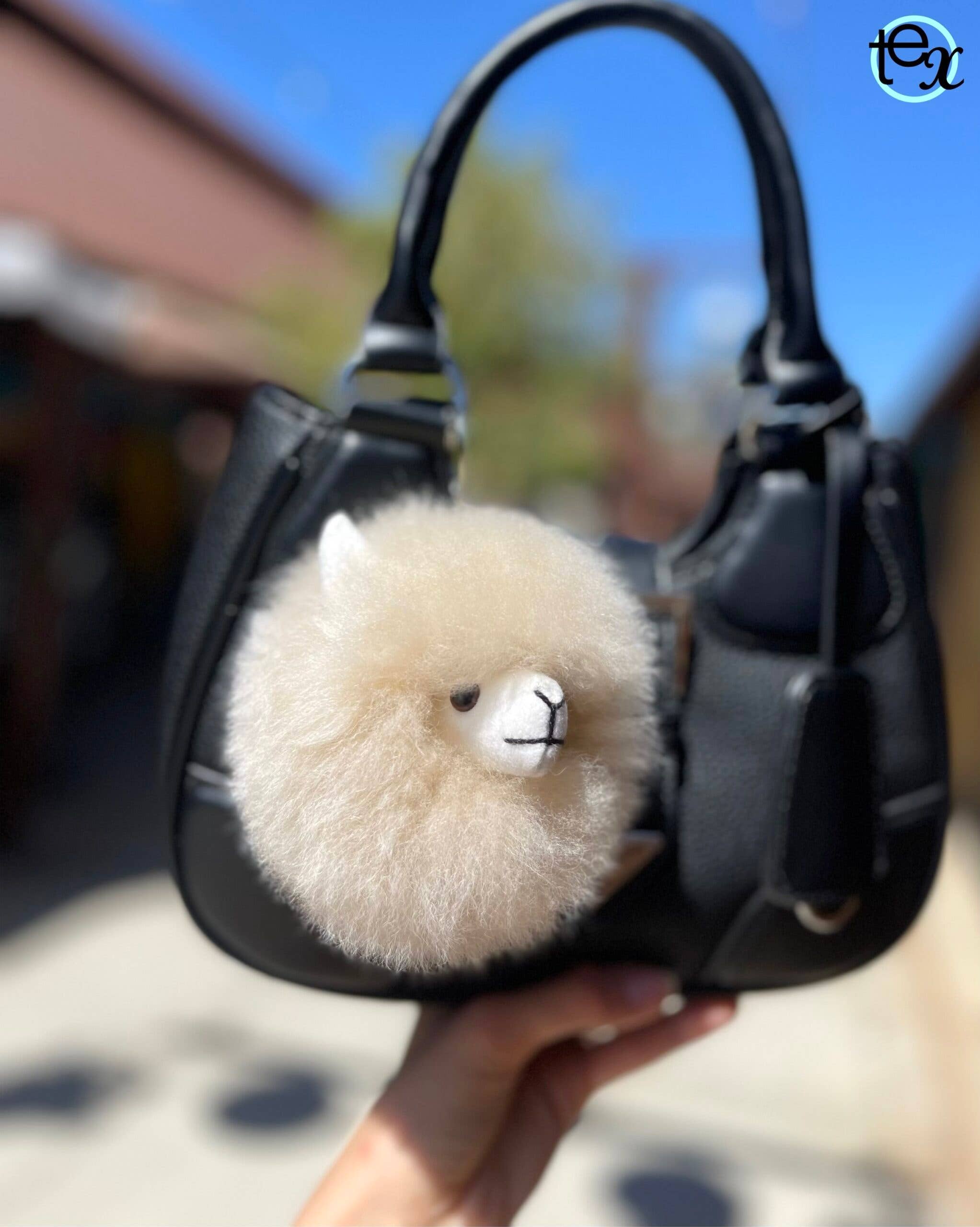 Circle Textile - Wholesale Keychain - Women's - Alpaca Head Keychain0