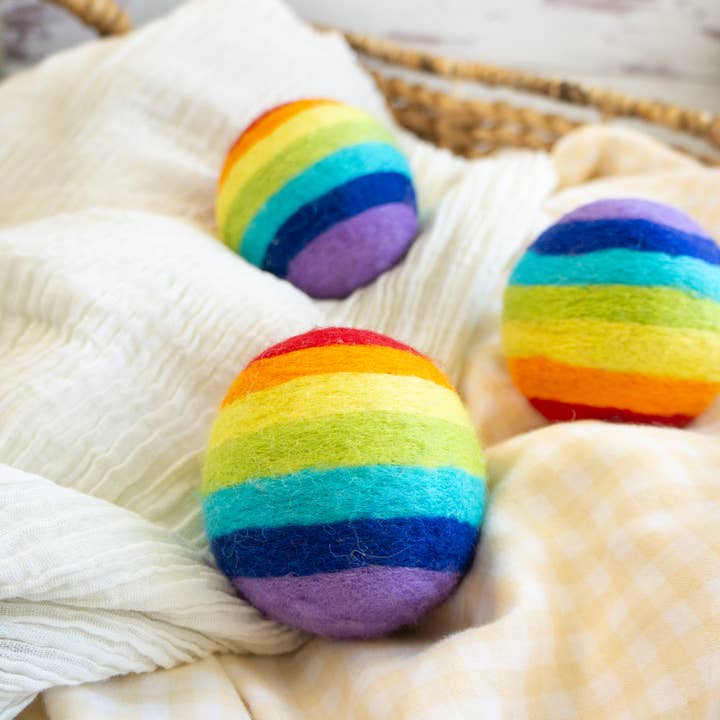 Friendsheep - Wholesale Dryer Balls - Rainbow Eco Wool Dryer Balls - Set of 3 - Pride1