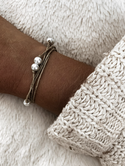 NATURE ET LIN - Vendita all'ingrosso Bracciale con perline - DOUBLE PERLES - Bracciale in lino e perle prodotto in Francia0