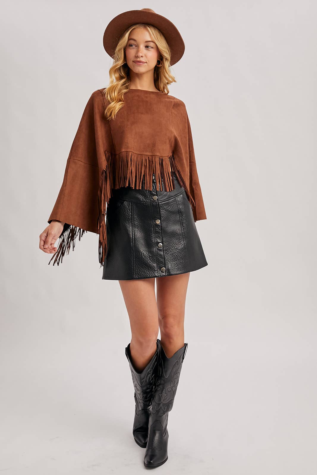 Bluivy - Wholesale Poncho - Women's - WESTERN BOHEMIAN SUEDE FRINGE CAPE24