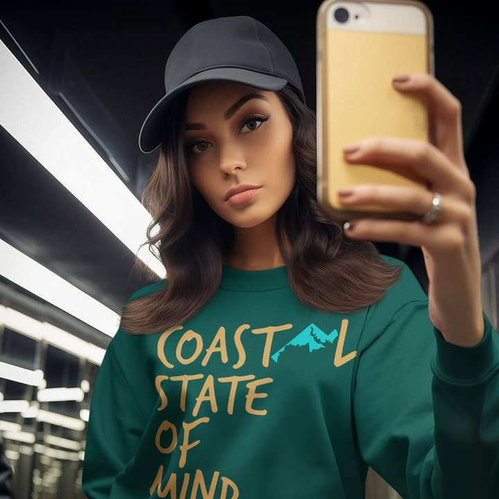 État d'esprit côtier Maryland Driftwood Sweatshirt unisexe pour la vente par Coastal & Midwest State of Mind