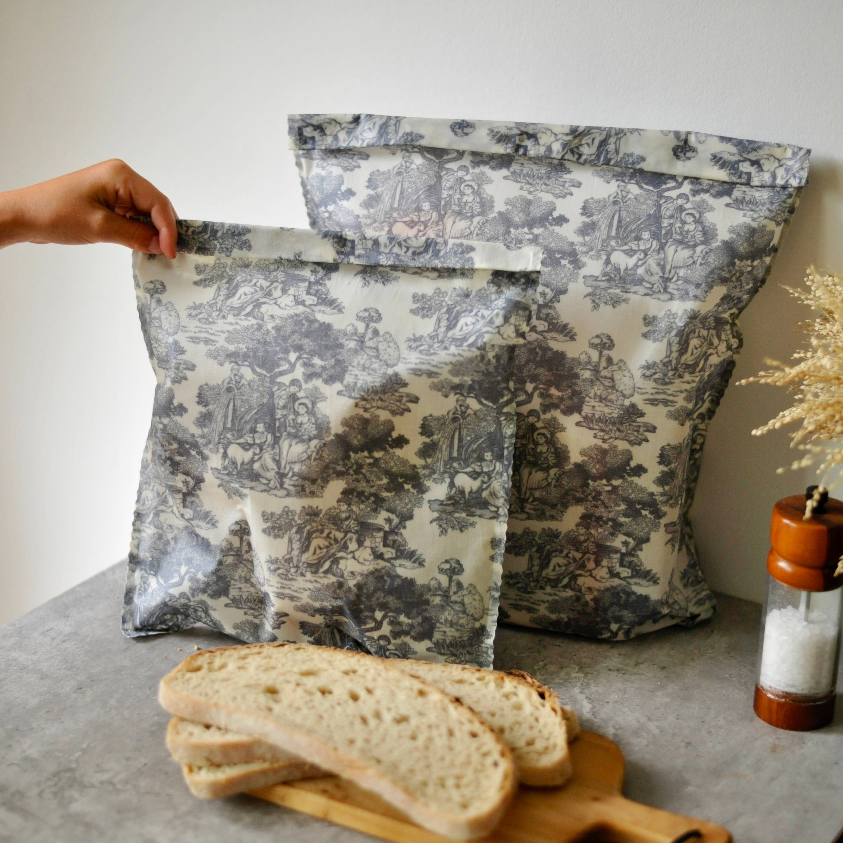 Lou Bees - Vente Sachet de conservation/film alimentaire - Sac à pain en cire d’abeille, léger, en coton pur style vintage1