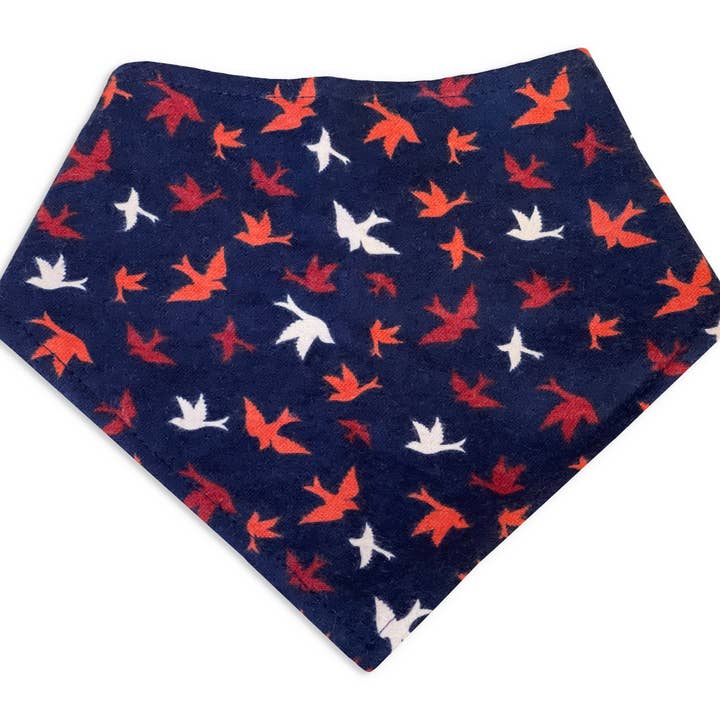 Fuglene - Navy Sommer Snap On Hund & Cat Bandana for engroshandel hos Very Vintage Designs