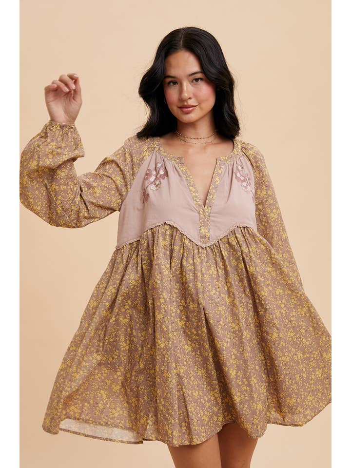 In Loom - Vendita all'ingrosso Vestito - Donna - Abito babydoll in cotone con ricamo floreale2