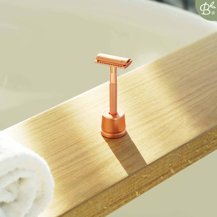 Bamboozy x Cosmeau – wholesale Razor – Safety Razor with Stand · 20x Platinum Blades12