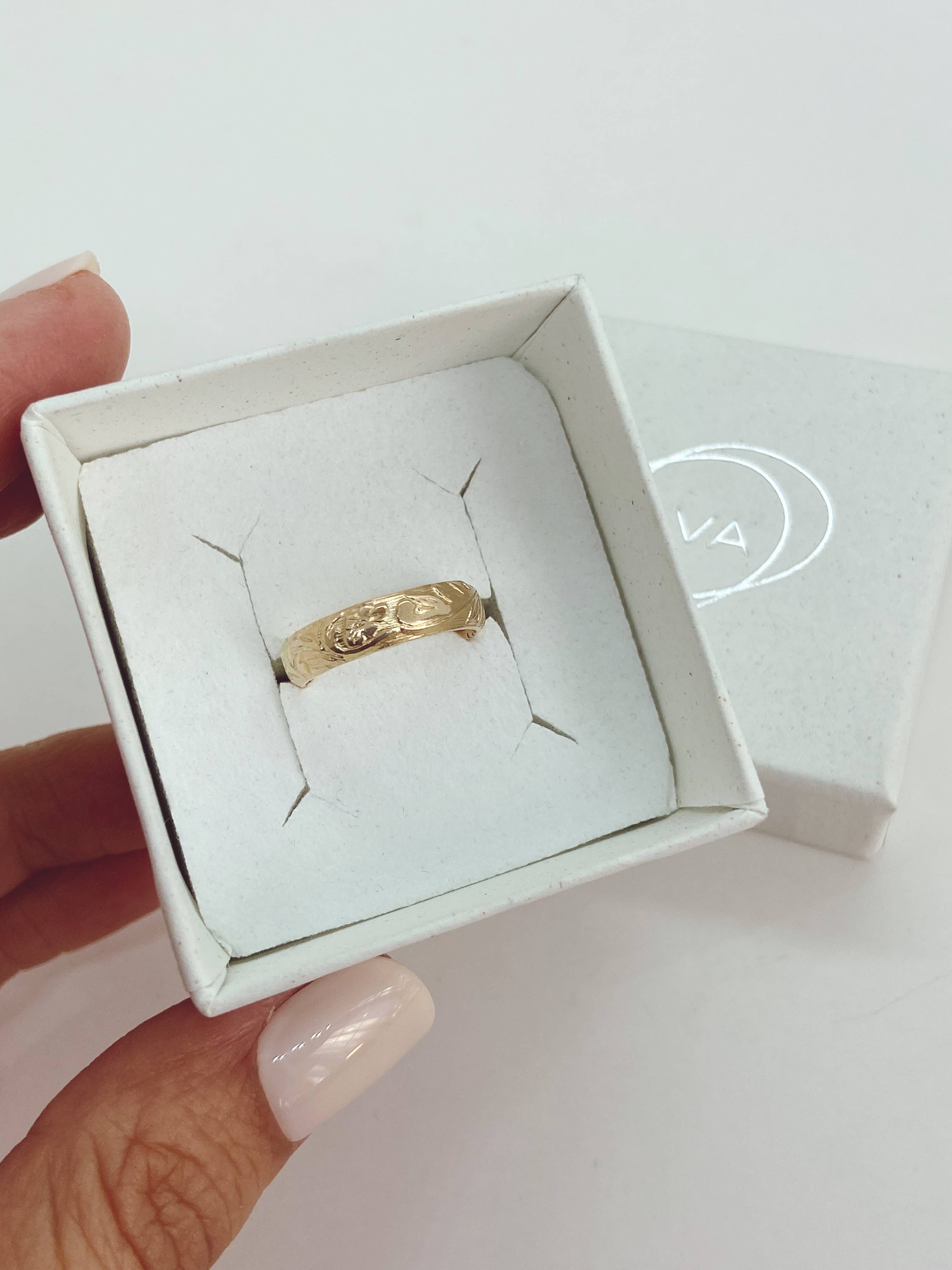 AVA Handmade Jewelry – Anel de banda por atacado – Banda grossa floral vintage; banda grossa floral, banda floral7