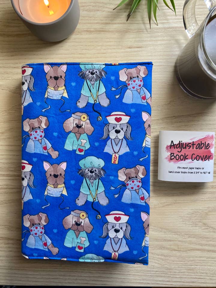 Couvertures de livres réglables Dogtor pour la vente par Myrias Creations LLC