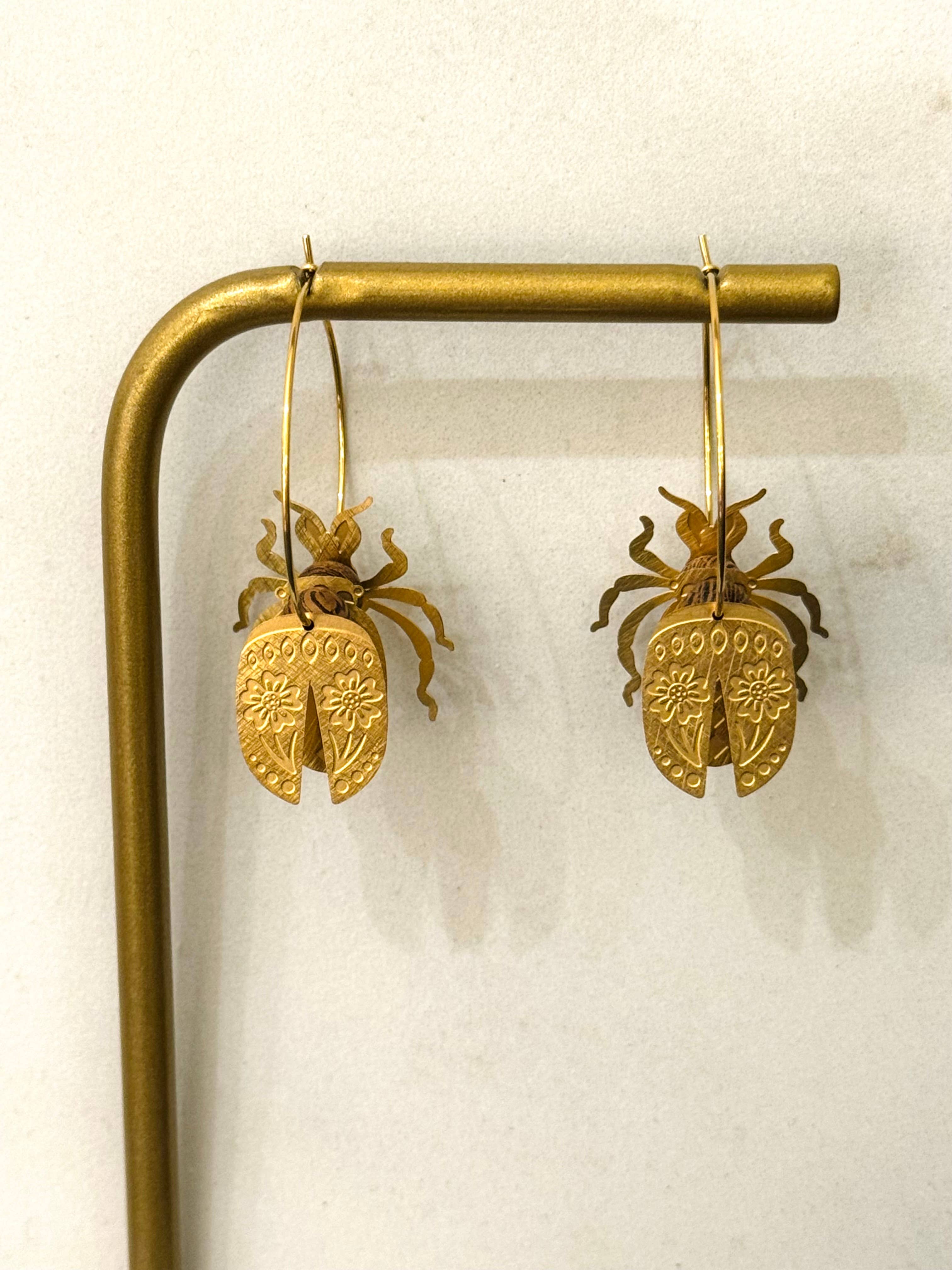 Cassette Barcelona - Wholesale Dangle Earrings - 3D Spider Hoop Earrings