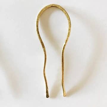 Haarspeld van gehamerd messing voor wholesale door Ribelle Studio