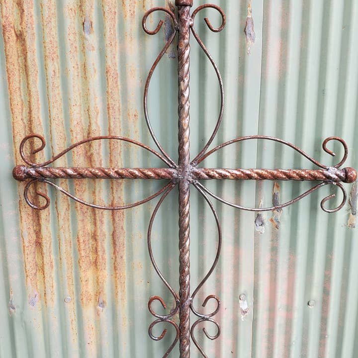 Garden Iron And More - Wholesale Garden/Lawn Stake - Metal Twisted Cross, Memorial Cross Grave Marker, Yard Stake3