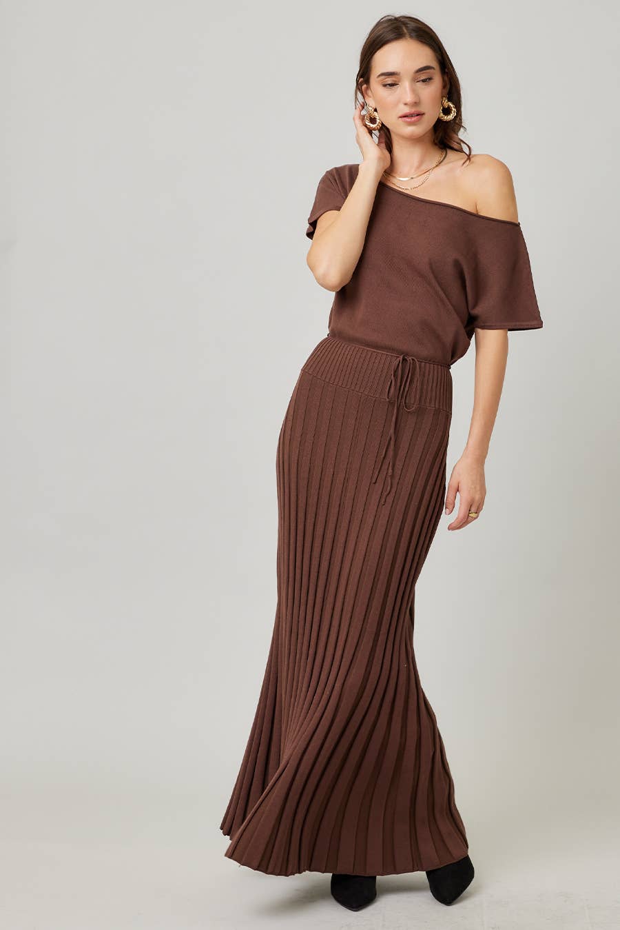 ILLA ILLA - Wholesale Dress - Women's - Knit Pleat Maxi Dress 2