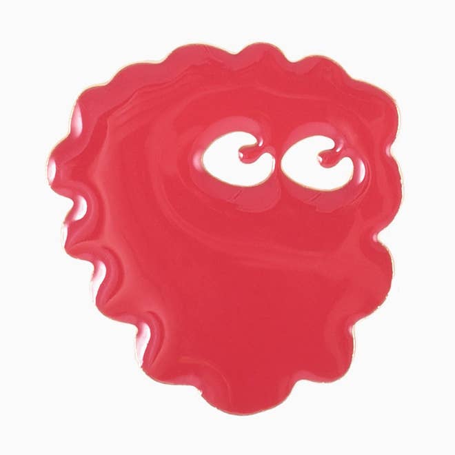 Pin's framboise JANIS pour la vente par Titlee