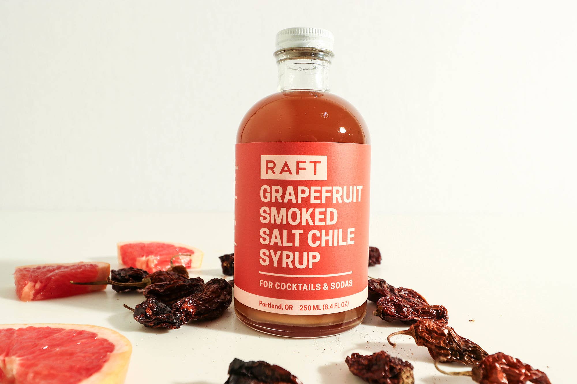 RAFT – Großhandel Cocktailmischung/-sirup – NEU Grapefruit Chile und geräucherter Salzsirup2
