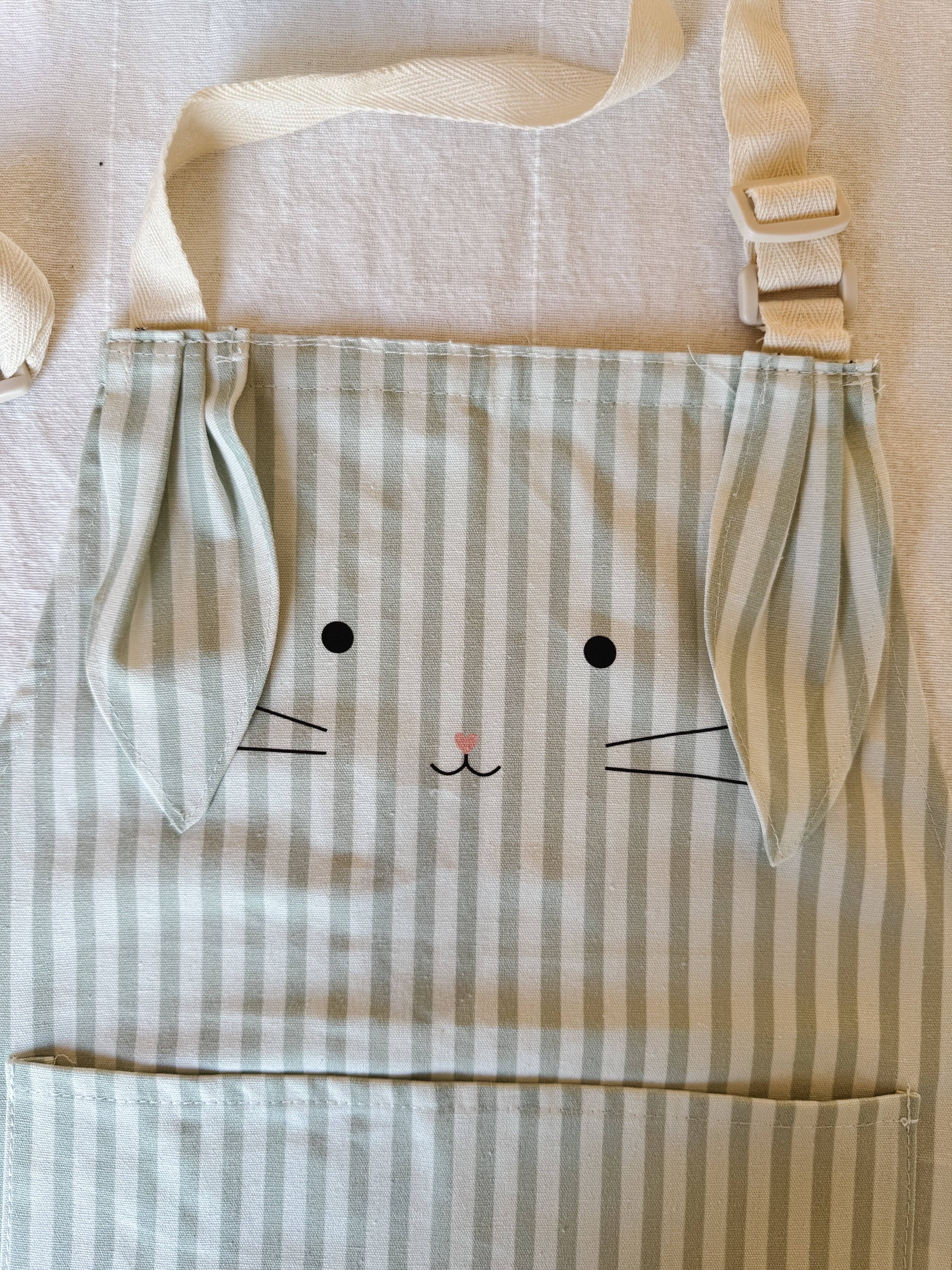 Micasso & Co - Wholesale Apron - Kids - Kitchen apron for little chef - 2 years and up1