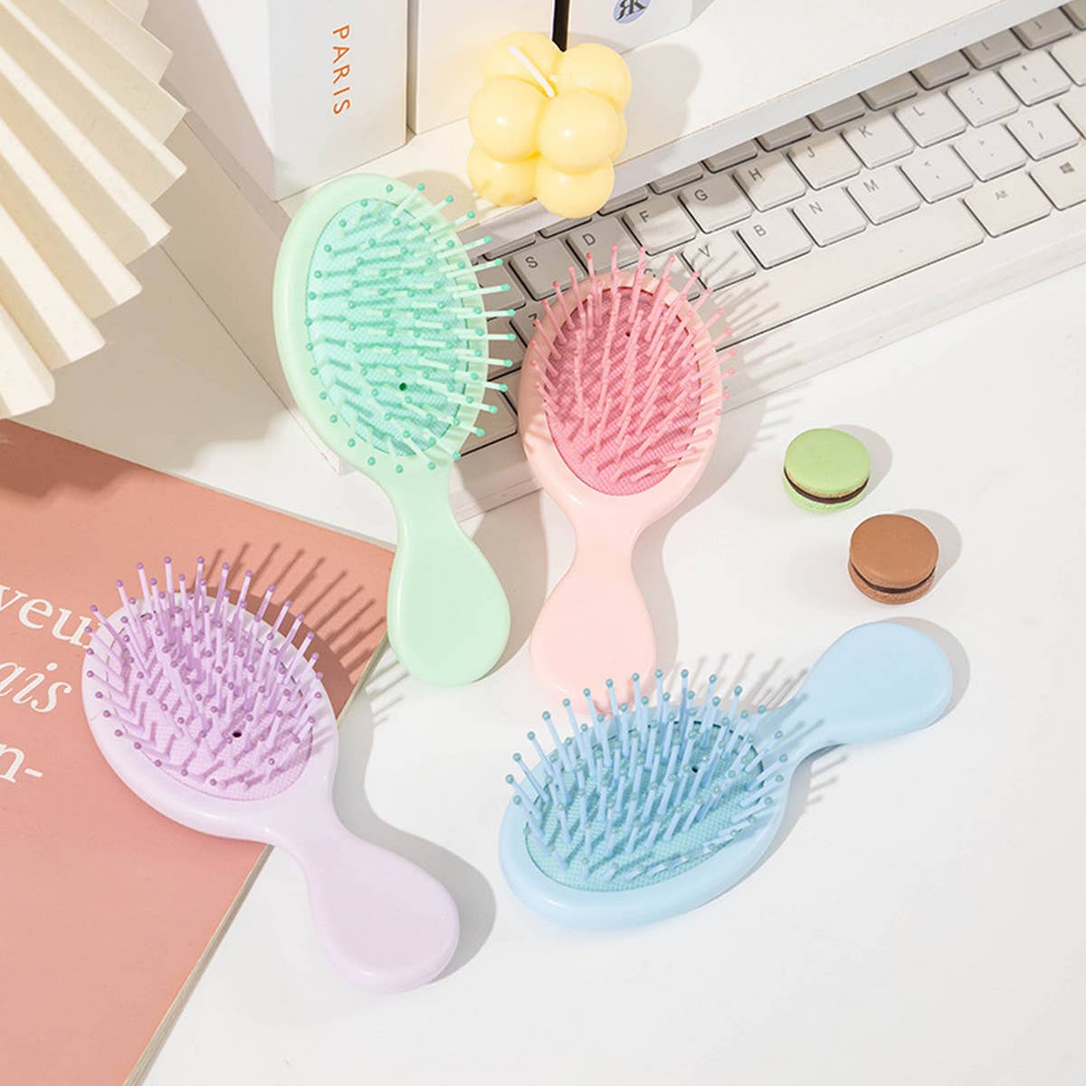 ACCITY - Wholesale Hair Brush/Comb - CHILDREN COMPACT MINI CUTE HOME MASSAGE COMB_CWMM09005