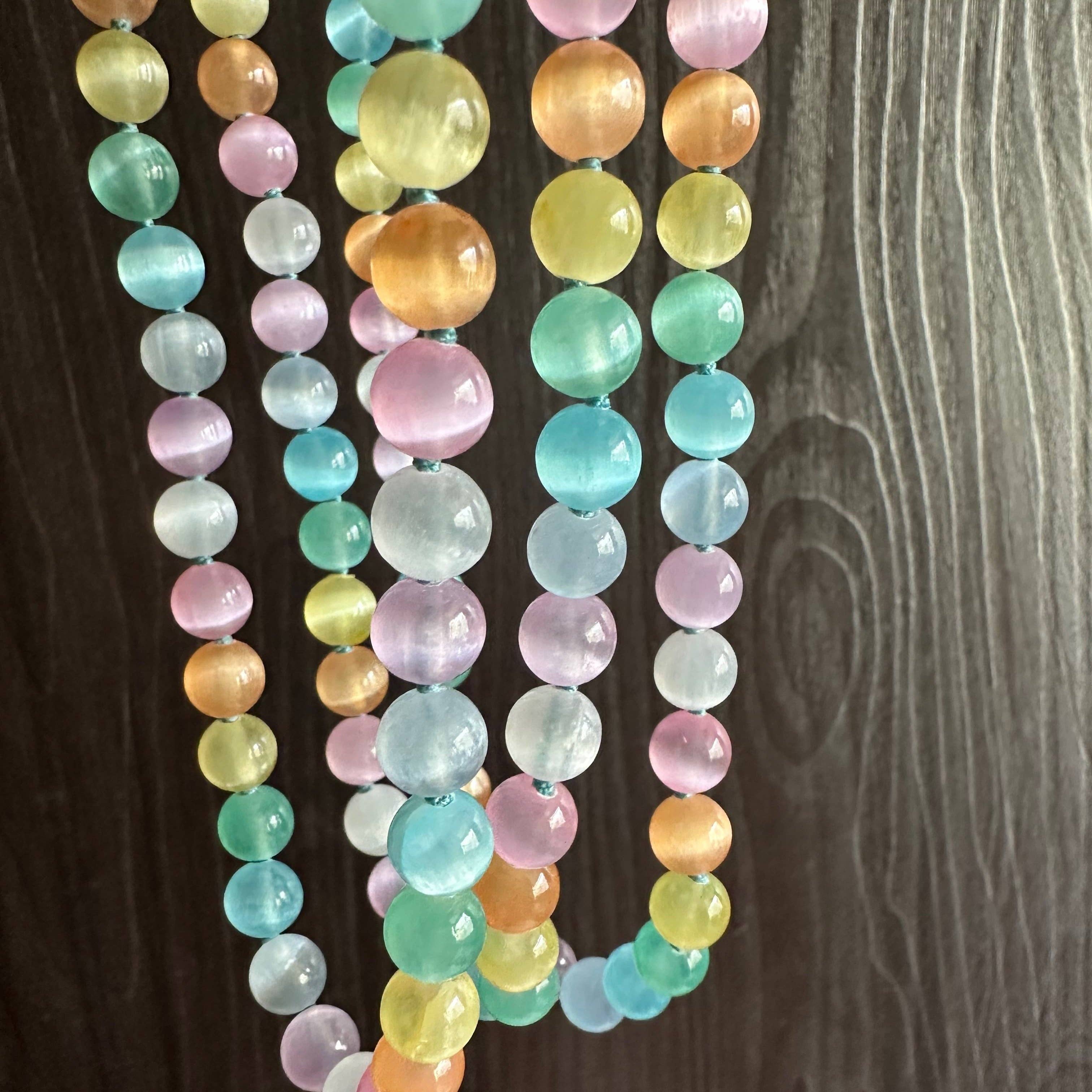 Anokhi Green | Handmade Gemstone Jewelry – Großhandel Perlenkette – Kristallkette|Selenit-Katzenauge|Sommer-Pastell-Perlenschmuck1