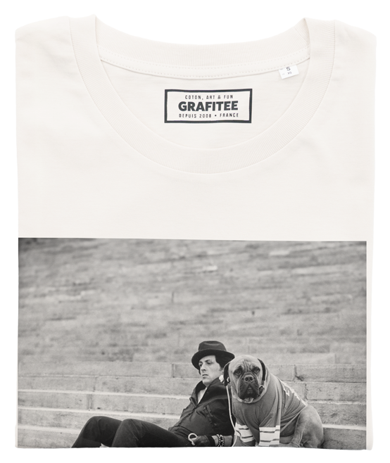Esbranquiçado Camiseta Butkus & Rocky - Foto de Cinema com Cão Ator para venda a revendedores na Faire1