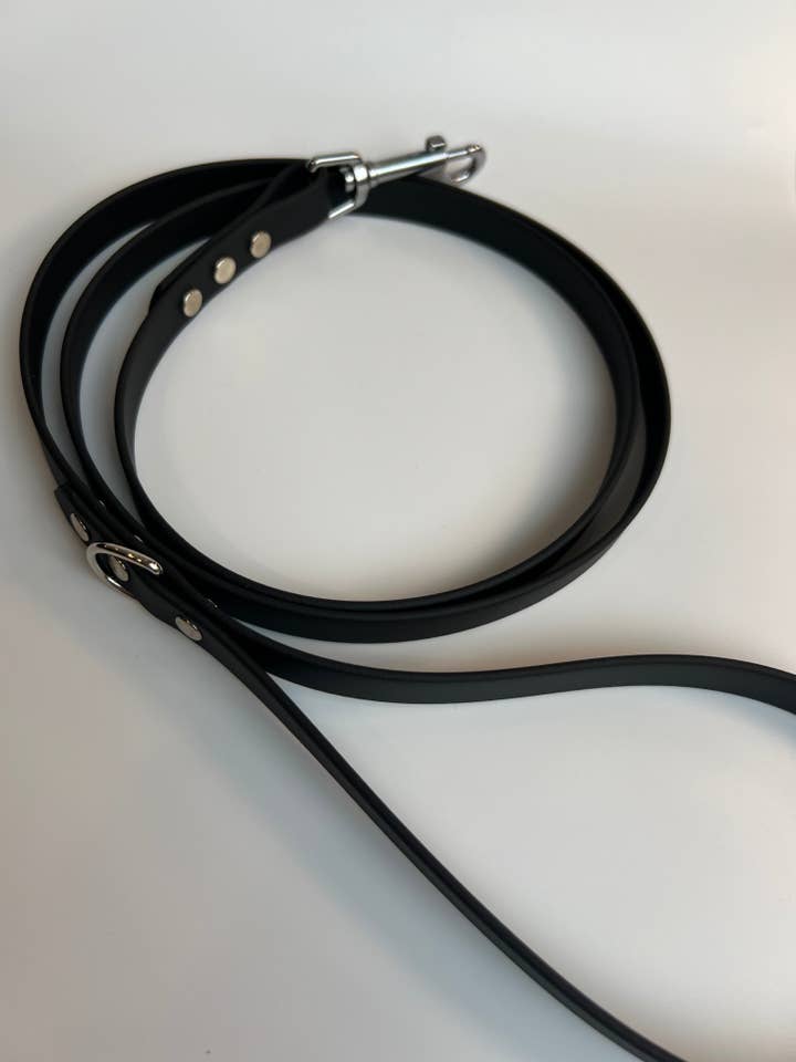 Classic Biothane Leash Black for wholesale by Let’s Go Leash Co.