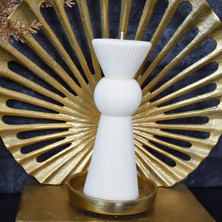 Romeinse kaars met geribbelde pilaar voor wholesale door Crafted Gifts Atelier