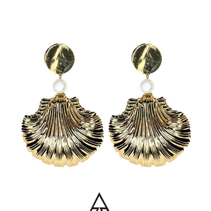 SHELL EARRINGS for wholesale by bijoux dell'anno
