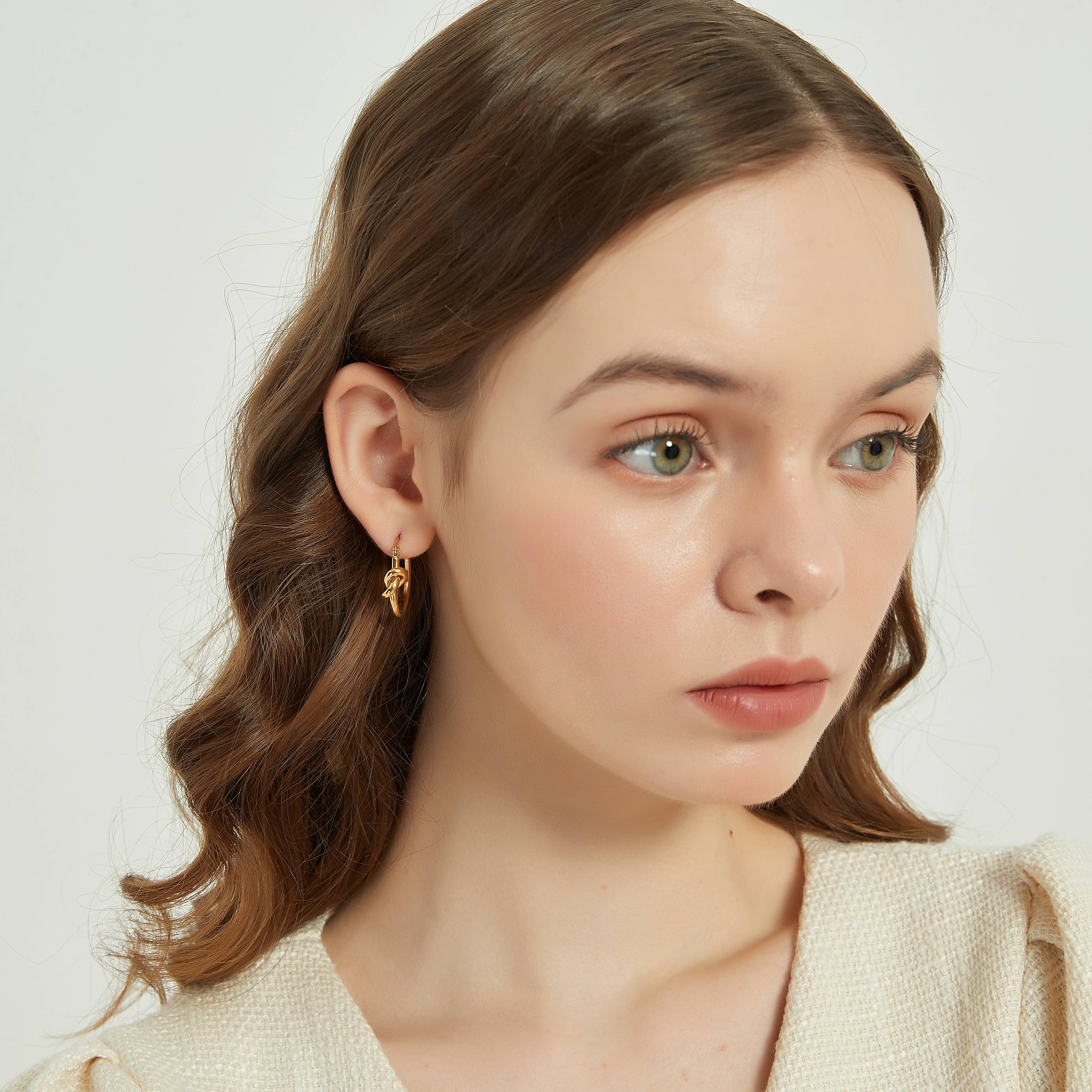 Melange Blanc - Wholesale Hoop Earrings - Molly knot earrings, gold earrings, gold hoop, knot earring8