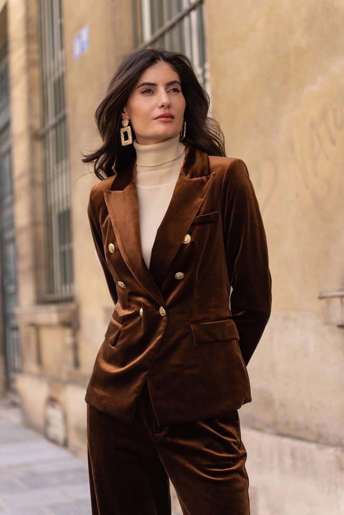 Attentif Paris - Venta al por mayor Chaqueta - Mujer - Chaqueta de terciopelo entallada con botones dorados dobles69