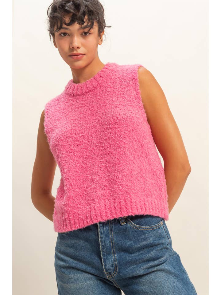 HYFVE - Wholesale Sweater Vest - Women's - Crew Neck Sleeveless Sweater11