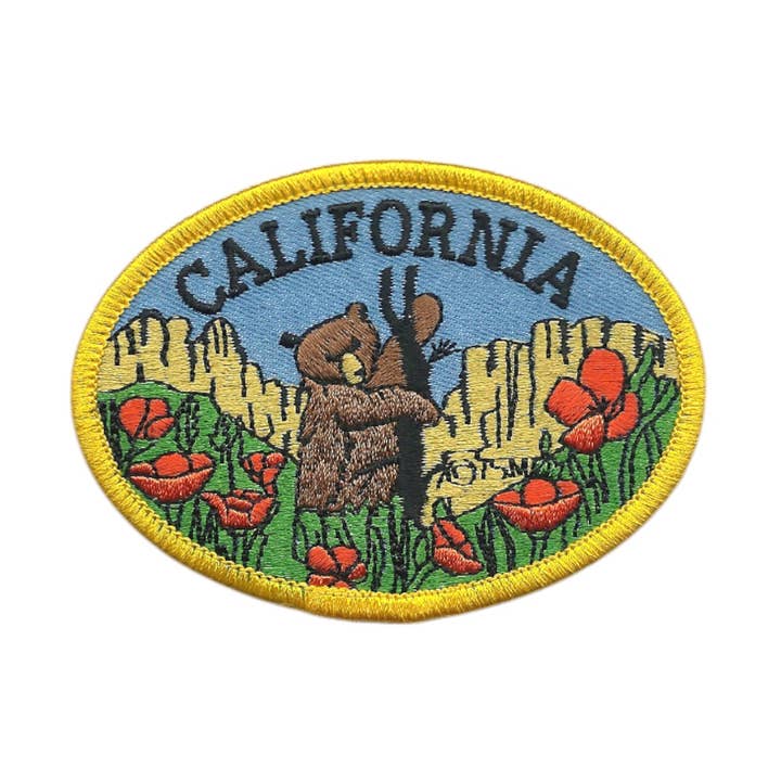 Toppa Souvenir Orso e Papaveri della California - CA-59 per la vendita all'ingrosso da parte di Happy Wood Products