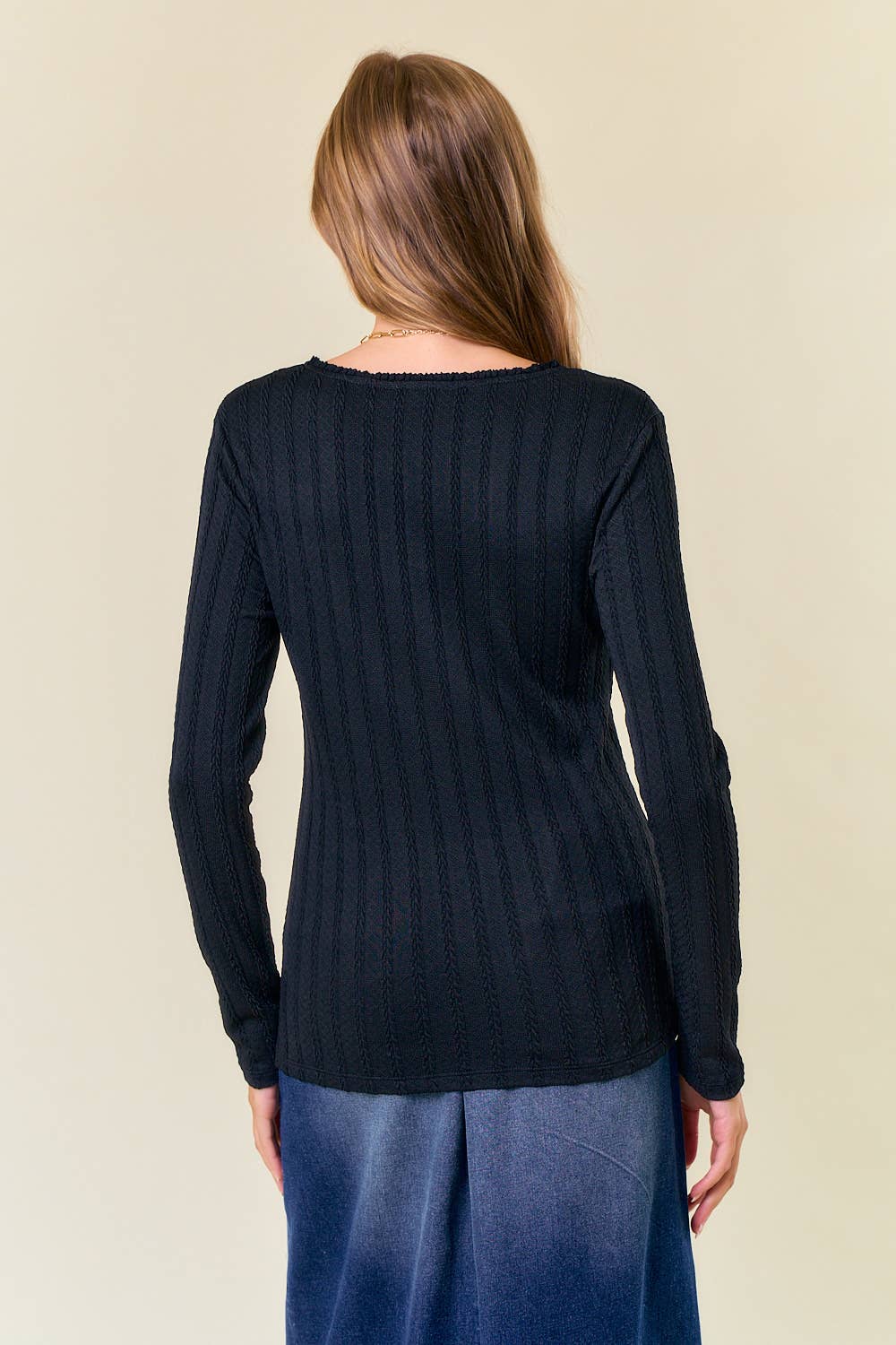 Doe and Rae - Wholesale Knit Top - Women's - Knit Lace Trimmed V-Neck Long Sleeve Tee - 44715T8