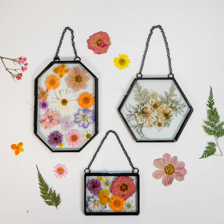 Adults & Crafts – wholesale DIY-pysselkit – DIY-kit för pressade blommor i ram