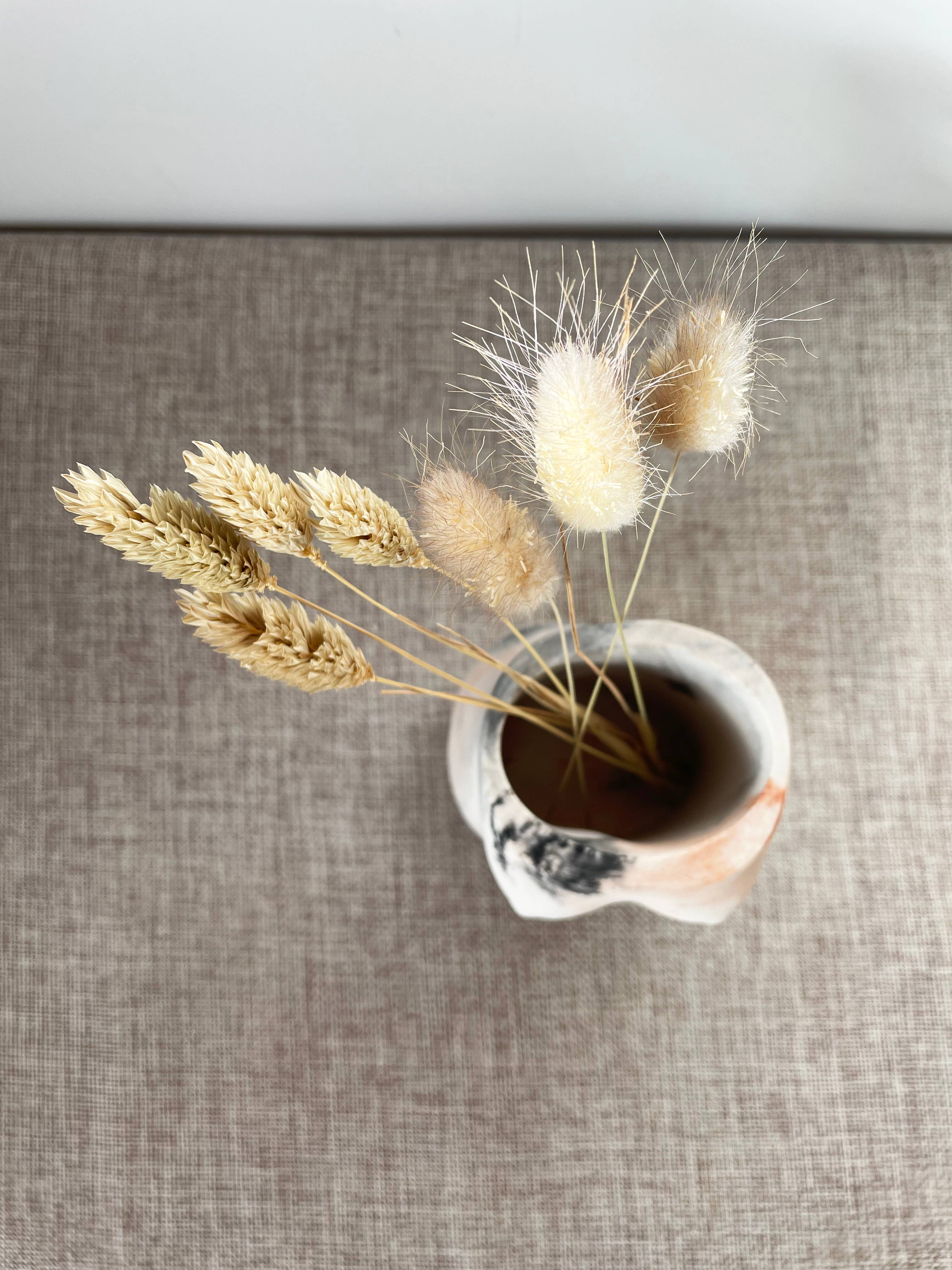 Maureen Luxe Studio – wholesale Vase – Rosa Female Body Vase2