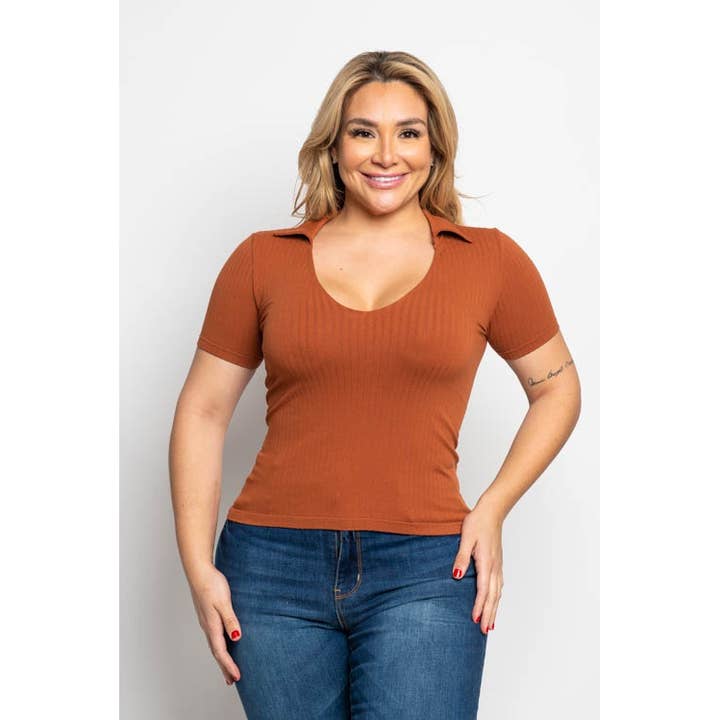 HAUT À COL SANS COUTURE TAILLE PLUS pour la vente par Curve Market