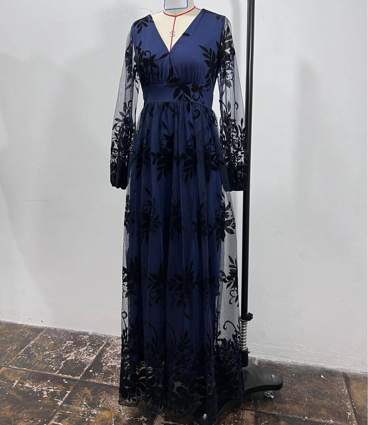 Rose red Flare lace maxi tulle prom dress for wholesale on Faire4