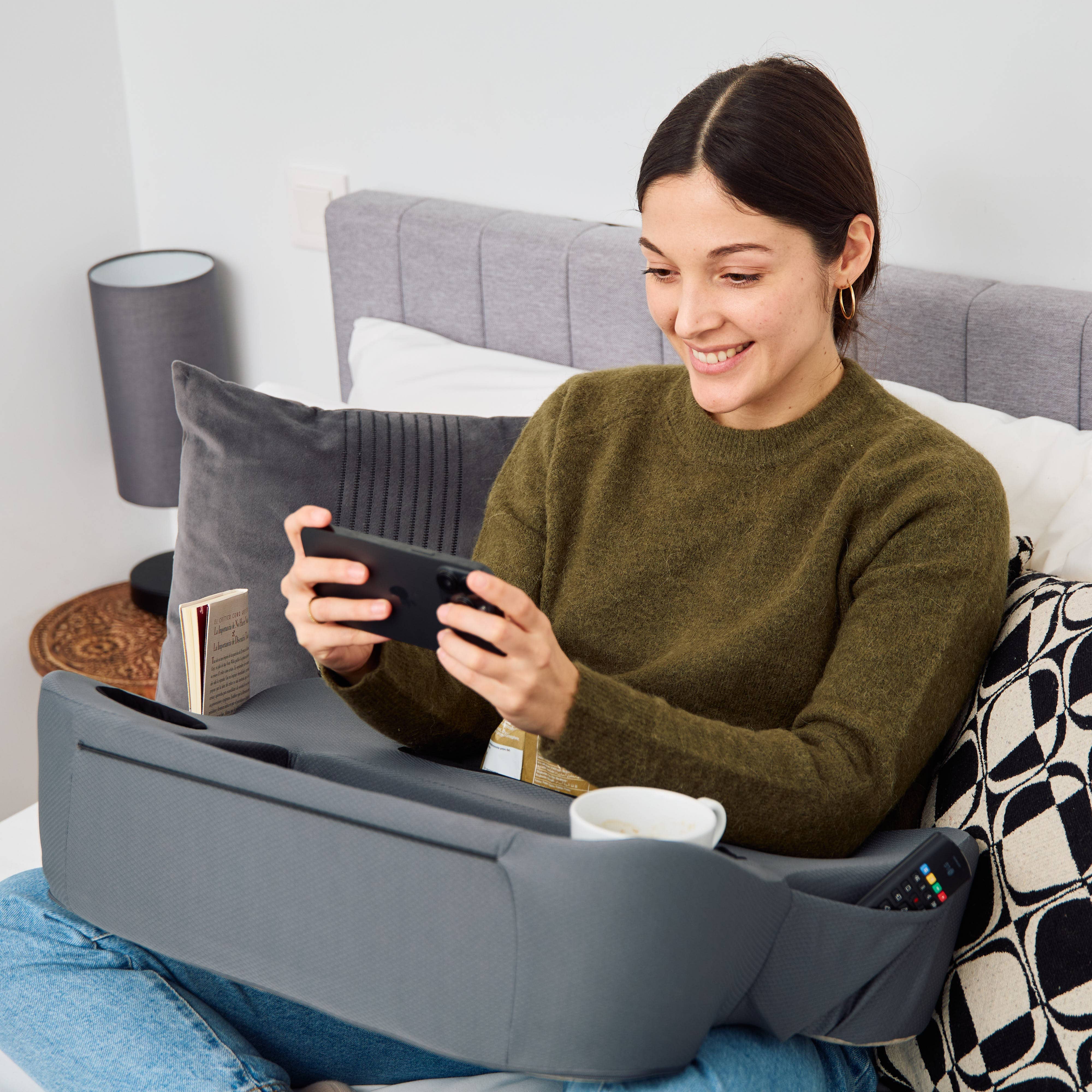 TabCouchCaddy - Vendita all'ingrosso Alzate da scrivania - Cuscino da Scrivania - Cuscino Imbottito per Lettura - Grigio6